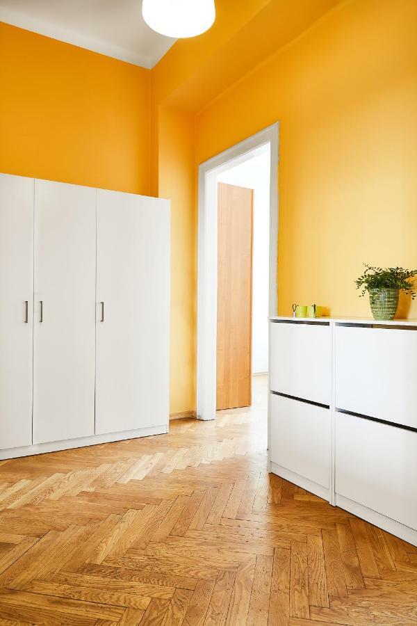 Green Yard Apartment Krowoderska Street Cracovie Extérieur photo